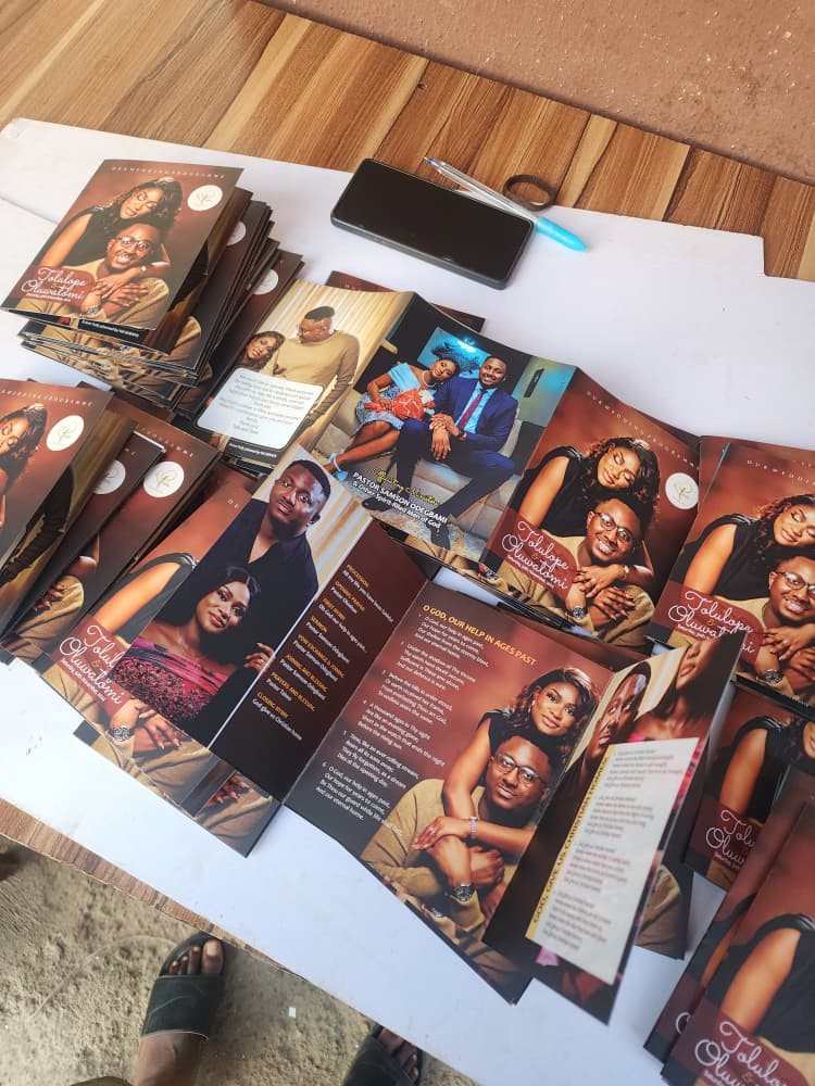 Printed Tolulope and Oluwatomi wedding programme booklets and order of service inserts